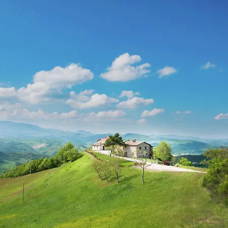 Nyaraló Hidden Hamlet With Pool