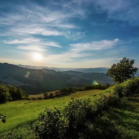 Nyaraló Hidden Hamlet With Pool SantʼAngelo in Vado